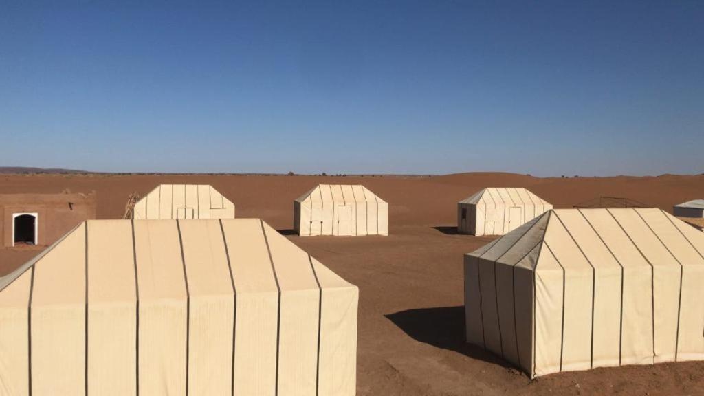 Hotel Zagora Desert Camp Bou Khellal Exterior foto