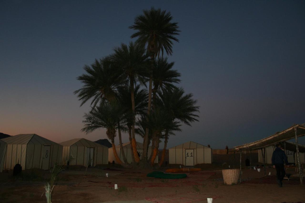 Hotel Zagora Desert Camp Bou Khellal Exterior foto