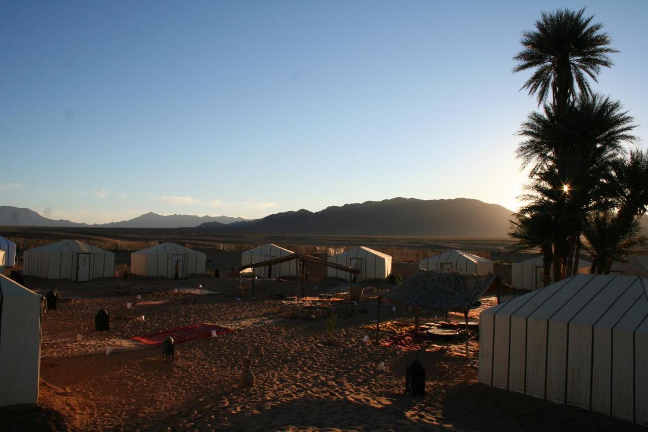 Hotel Zagora Desert Camp Bou Khellal Exterior foto